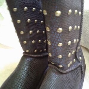 Pair of nice Lugz Kimi size 8